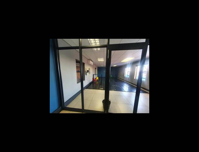 351M² WAREHOUSE FOR SALE IN WATERKLOOF EAST